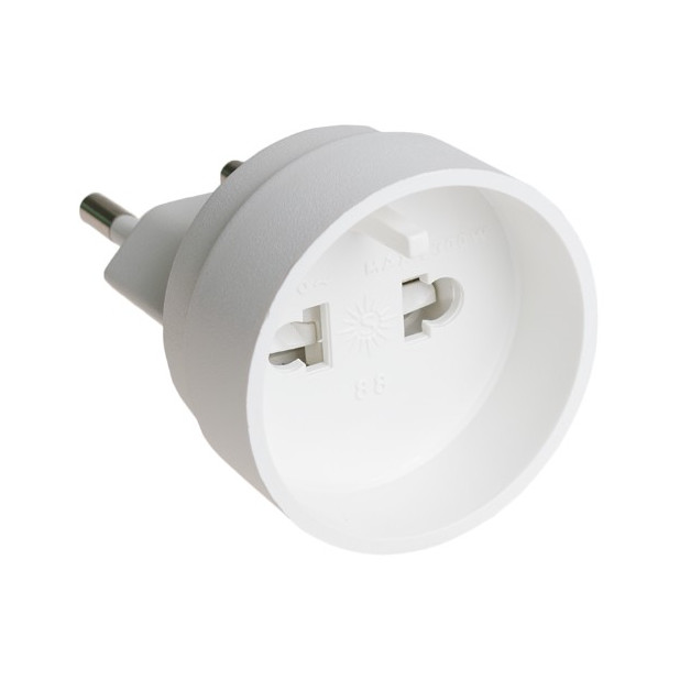 ADAPTADOR UNIVERSAL 2P+T 10A 250V