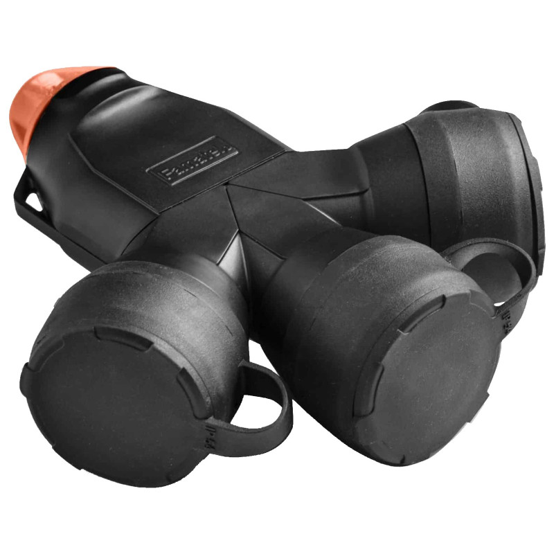 ADAP. 3 SAL. 2P+T 16A 250V GOMA IP54 NEGRO
