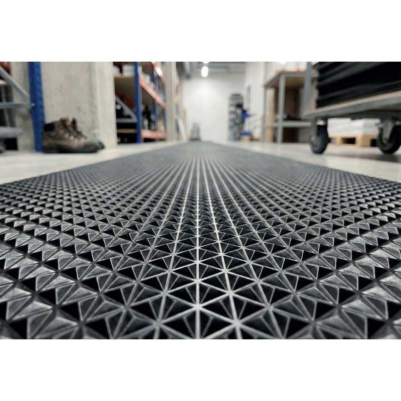 PAVIMENTO PVC ARROZ NEGRO 1200x1.6MM R.18MTS (POR MTS)