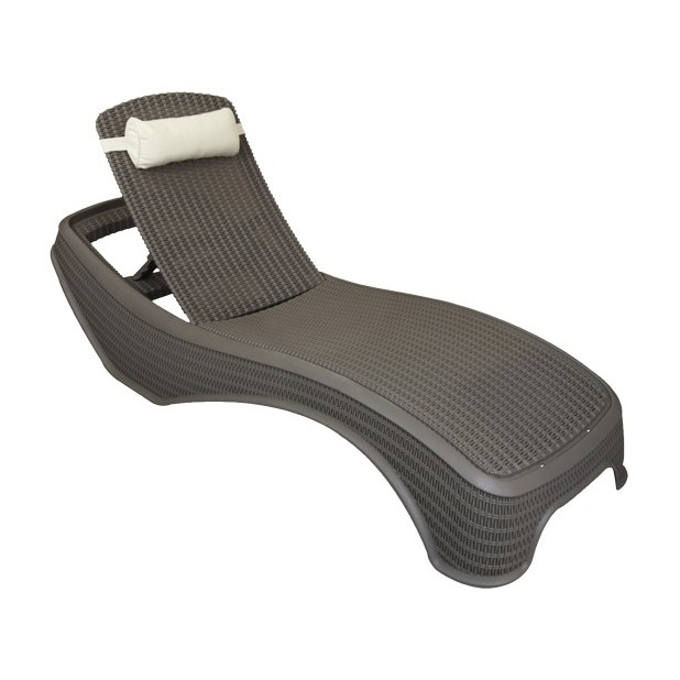 TUMBONA NEWPORT RESINA COL. BEIGE C/COJIN